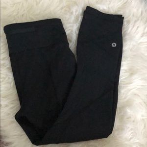Lululemon pace rival crop